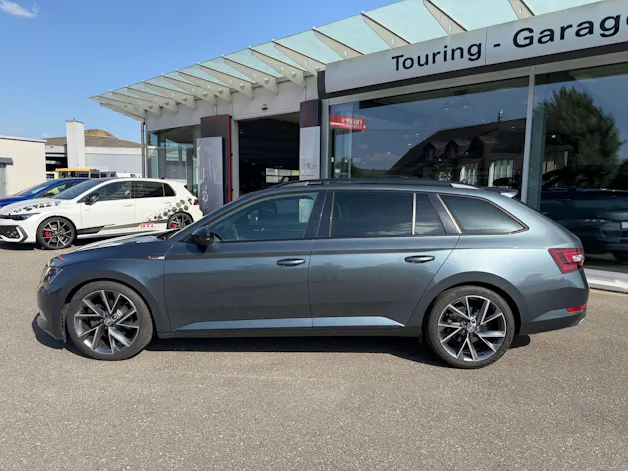 Škoda Superb Combi 2.0 TDi Sport Line 4x4 DSG