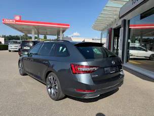 Škoda Superb Combi 2.0 TDi Sport Line 4x4 DSG