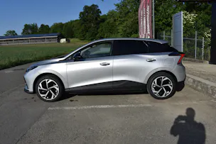 MG 4 EV 64kWh Premium