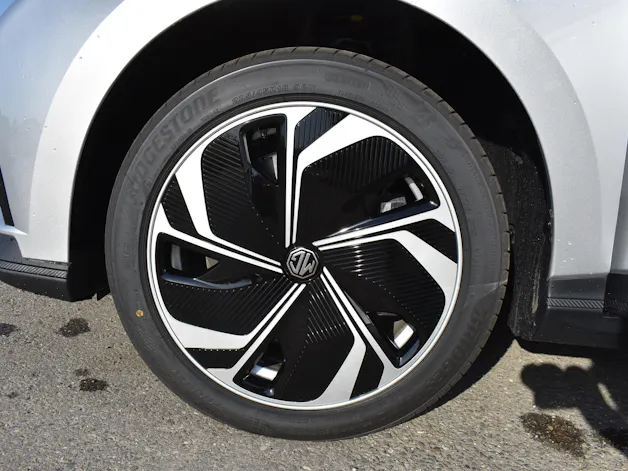 MG 4 EV 64kWh Premium