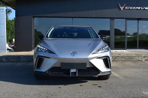 MG 4 EV 64kWh Premium