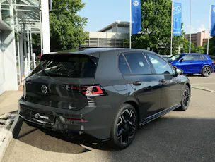 VW Golf 2.0 TSI R-Line DSG 4 Motion