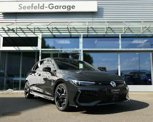 VW Golf 2.0 TSI R-Line DSG 4 Motion