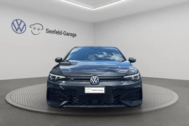 VW Golf 2.0 TSI R-Line DSG 4 Motion