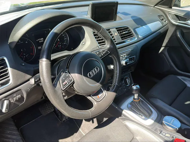 Audi Q3 2.0 TDI sport quattro S-tronic