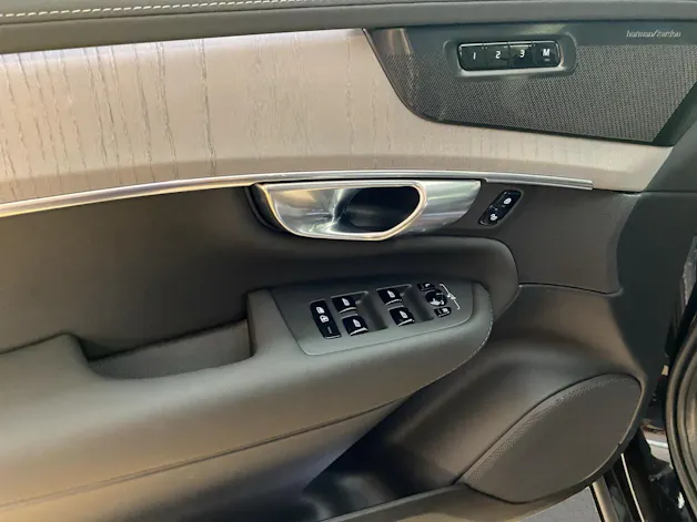 Volvo XC90 T8 eAWD PluginHybrid Plus Dark Geartronic