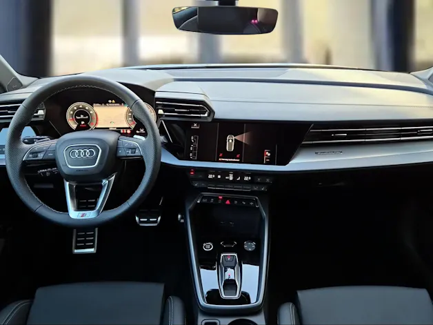Audi A3 Sportback TFSI 150 kW quattro S line S tronic Mythosschwarz Metallic