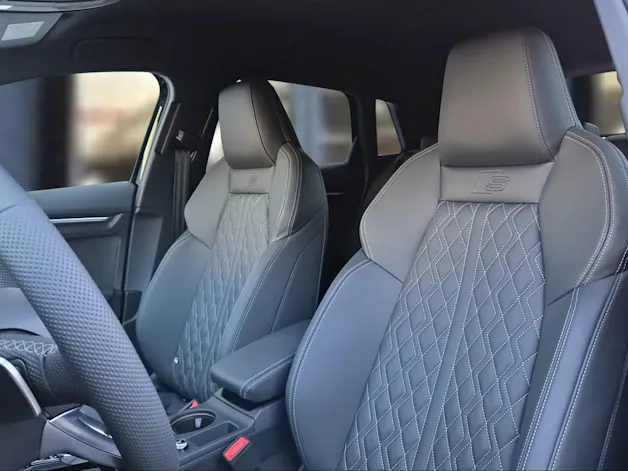 Audi A3 Sportback TFSI 150 kW quattro S line S tronic Mythosschwarz Metallic