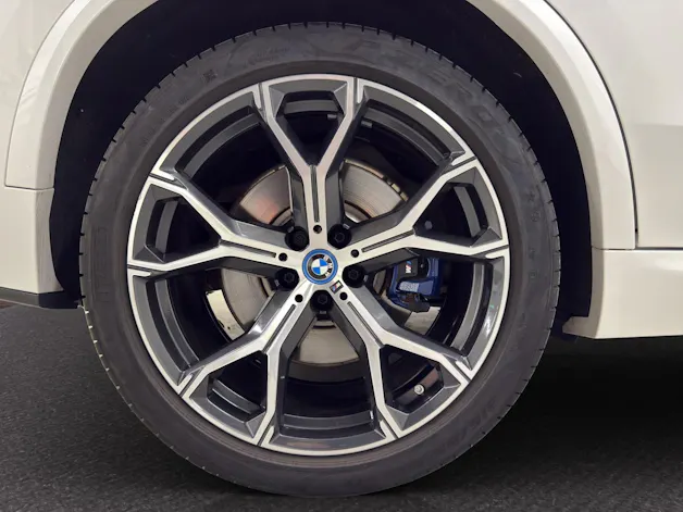BMW X5 45e xDrive M SPORTPAKET