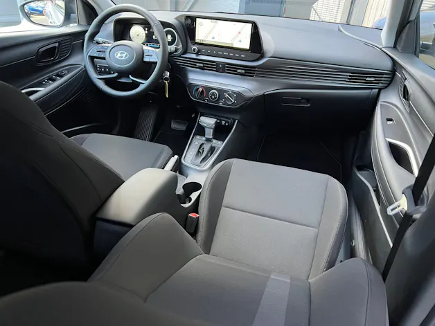 Hyundai i20 1.0 T-GDi Amplia DCT