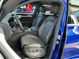 VW Touareg 3.0 TDI 4Motion R-Line *** 60 MONATE WERKSGARANTIE MIT AHK ***