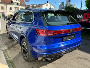 VW Touareg 3.0 TDI 4Motion R-Line *** 60 MONATE WERKSGARANTIE MIT AHK ***