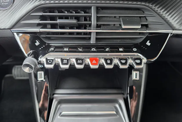 Peugeot 2008 1.2 PureTech Allure EAT8