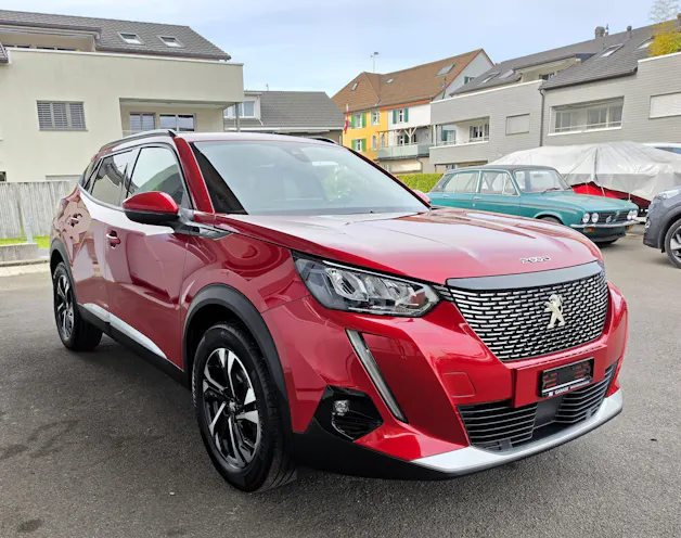 Peugeot 2008 1.2 PureTech Allure EAT8