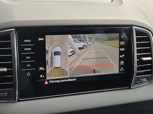 Škoda Karoq 2.0 TDI CR Style 4x4 DSG *Anhängerkupplung+8-fach bereift*