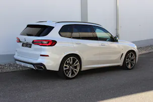 BMW X5 xDrive M50i