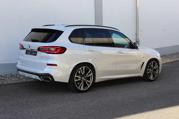 BMW X5 xDrive M50i