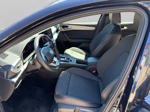 SEAT Leon 1.5 eTSI mHEV DSG Music Edition