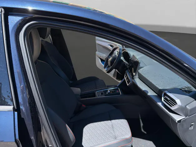 SEAT Leon 1.5 eTSI mHEV DSG Music Edition