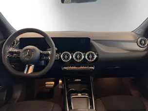 Mercedes-Benz GLA 220 4Matic 8G-DCT