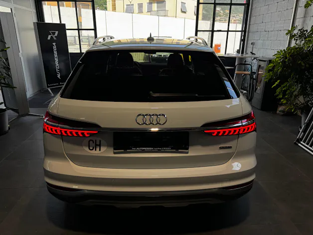 Audi A6 allroad 50 TDI quattro tiptronic