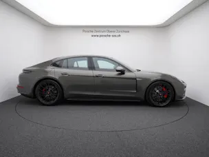 Porsche Panamera GTS