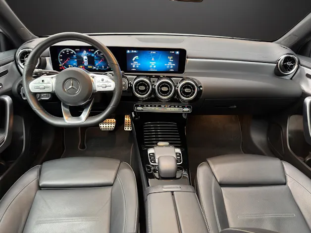 Mercedes-Benz A 220 AMG Line 4Matic
