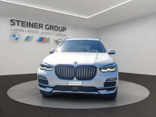 BMW X5 xDrive 40i xLine Steptronic