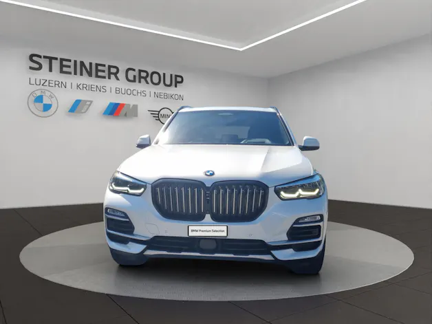 BMW X5 xDrive 40i xLine Steptronic