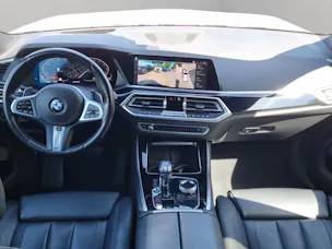 BMW X5 xDrive 40i xLine Steptronic