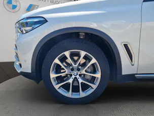 BMW X5 xDrive 40i xLine Steptronic
