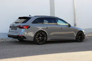 Audi RS4 Avant quattro *NARDOGRAU*