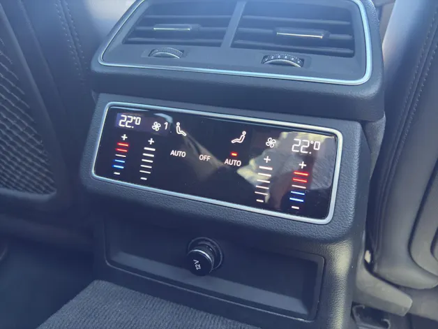 Audi RS6 Avant Performance qu