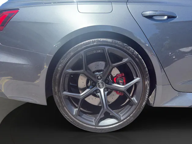 Audi RS6 Avant Performance qu
