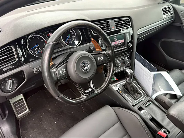 VW Golf Variant 2.0 TSI R 4 Motion DSG