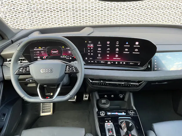 Audi SQ6 e-tron quattro