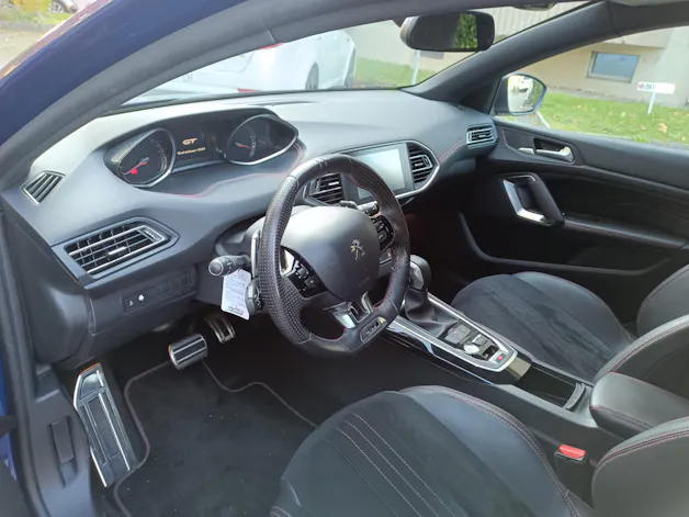Peugeot 308 SW 2.0 BlueHDI GT Automatic