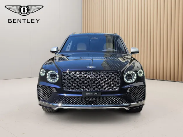 Bentley Bentayga EWB V8 Azure/ 1.9% Leasing möglich.