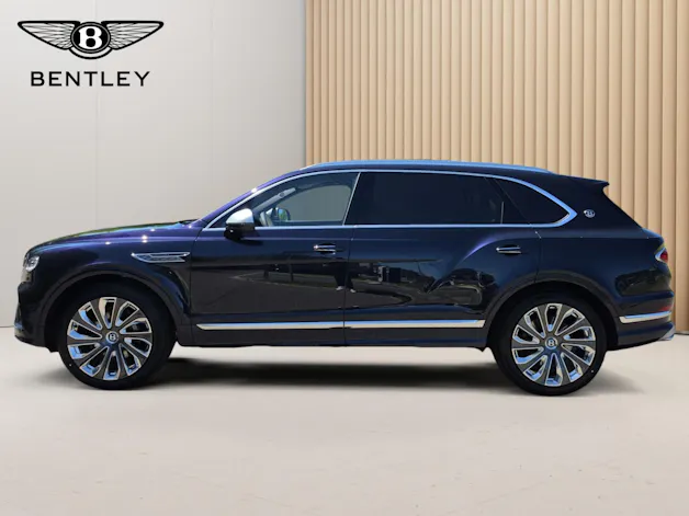 Bentley Bentayga EWB V8 Azure/ 1.9% Leasing möglich.
