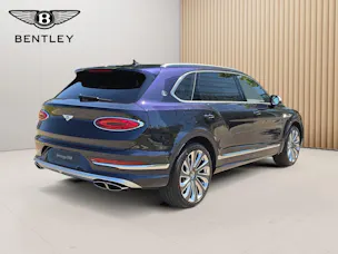 Bentley Bentayga EWB V8 Azure/ 1.9% Leasing möglich.