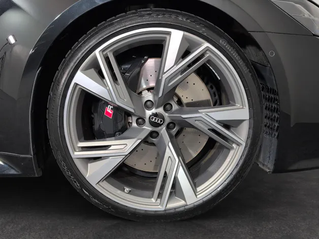 Audi RS6 Avant 4.0 TFSI V8 quattro