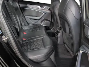 Audi RS6 Avant 4.0 TFSI V8 quattro