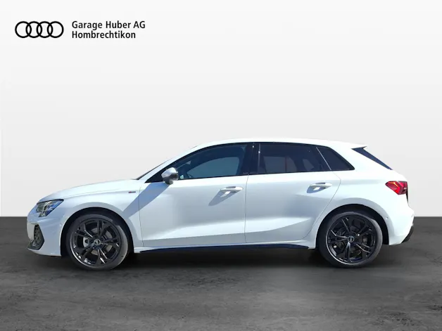 Audi A3 Sportback TFSI 110 kW S line Attraction S tronic