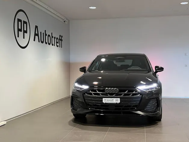 Audi A3 Sportback TFSI 110 kW S line Attraction S tronic