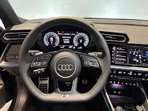 Audi A3 Sportback TFSI 110 kW S line Attraction S tronic