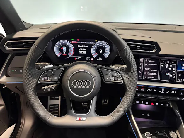 Audi A3 Sportback TFSI 110 kW S line Attraction S tronic