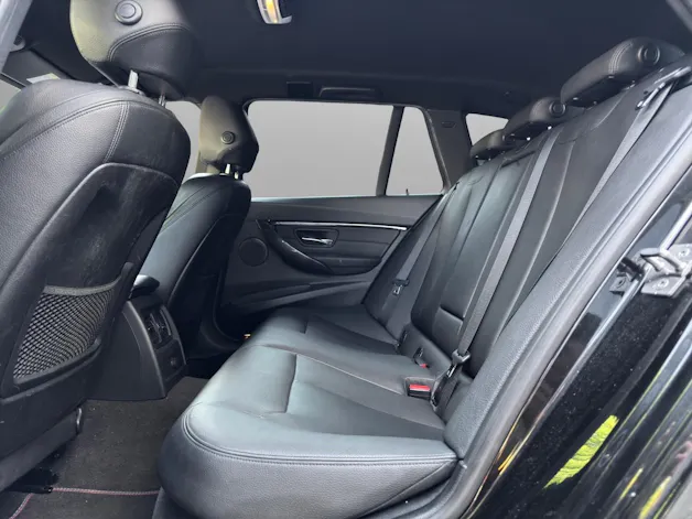 BMW 335i xDrive Touring Steptronic