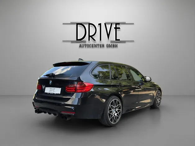 BMW 335i xDrive Touring Steptronic