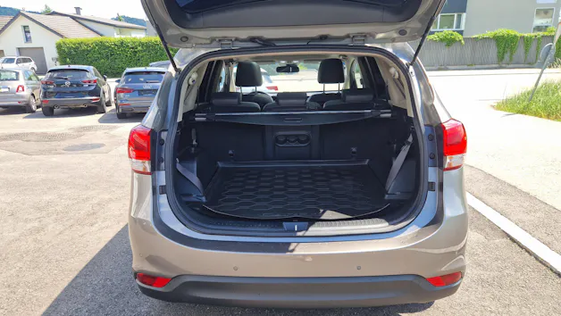 Kia Carens 1.7 CRDi Swiss Eco Edition DCT