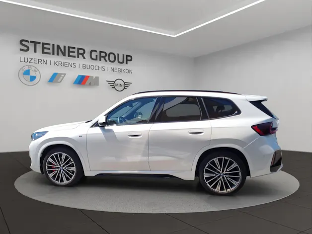 BMW iX1 xDrive 30 M Sport Pro